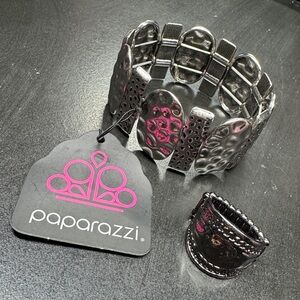 NWT Hammered Silver Tone Bracelet Ring Set Chunky Stretch Bracelet Stretch Ring